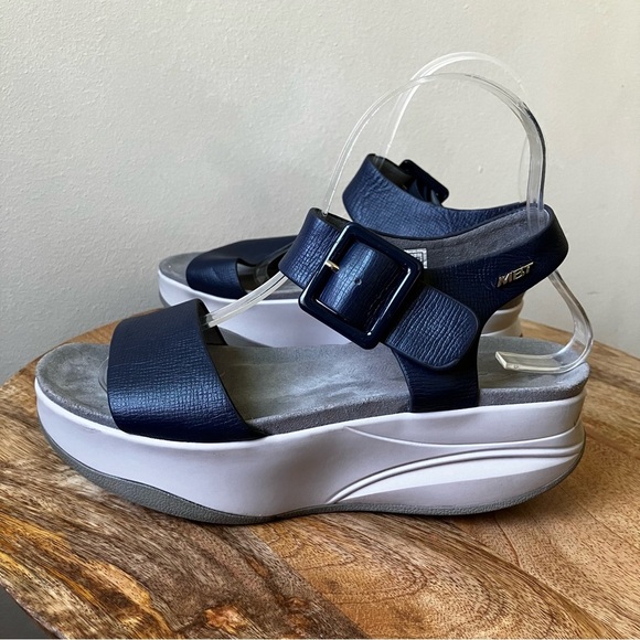 MBT | Manni 2 Navy Leather Ankle Strap Dress Orthotic Rocker Sole Sandals - Picture 1 of 8